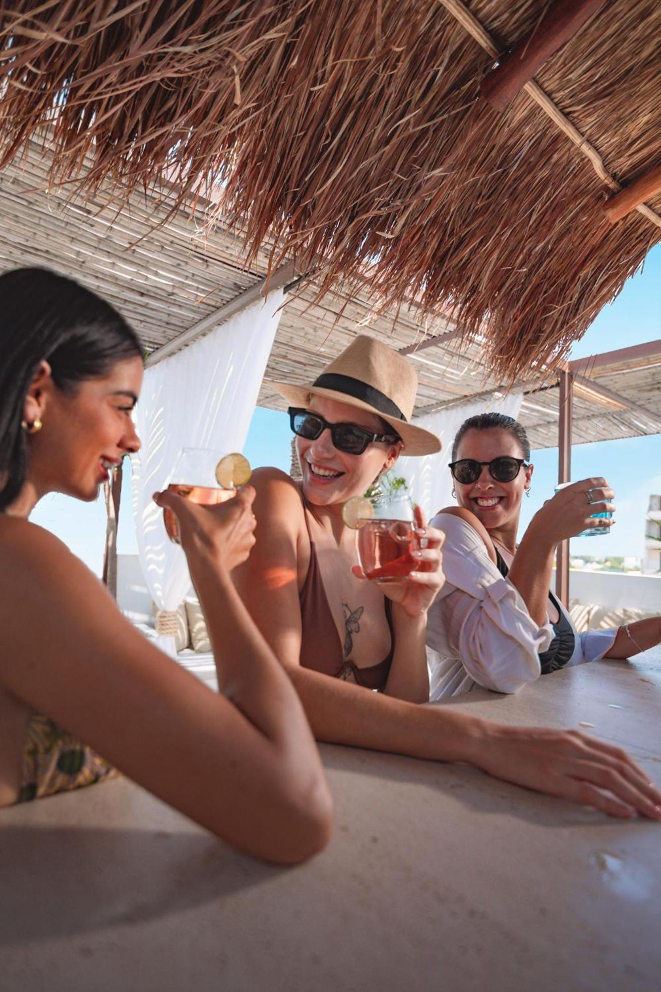 Terrasse Hotel プレヤデルカーメン エクステリア 写真